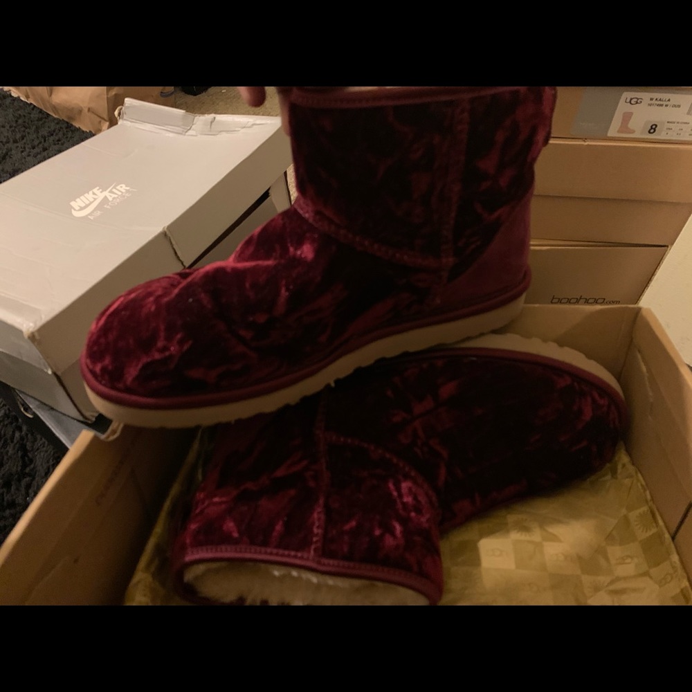 Velvet mini uggs - Picture 3 of 4